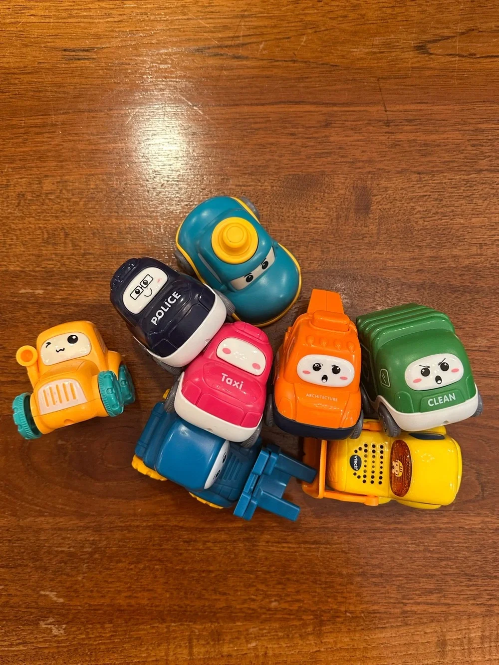 Bundle of 8 Vehicles, Cars and Construction Vehicles, Multicolored
